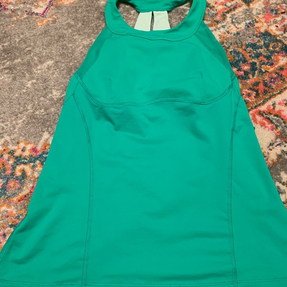 Lululemon green top  with built in bra